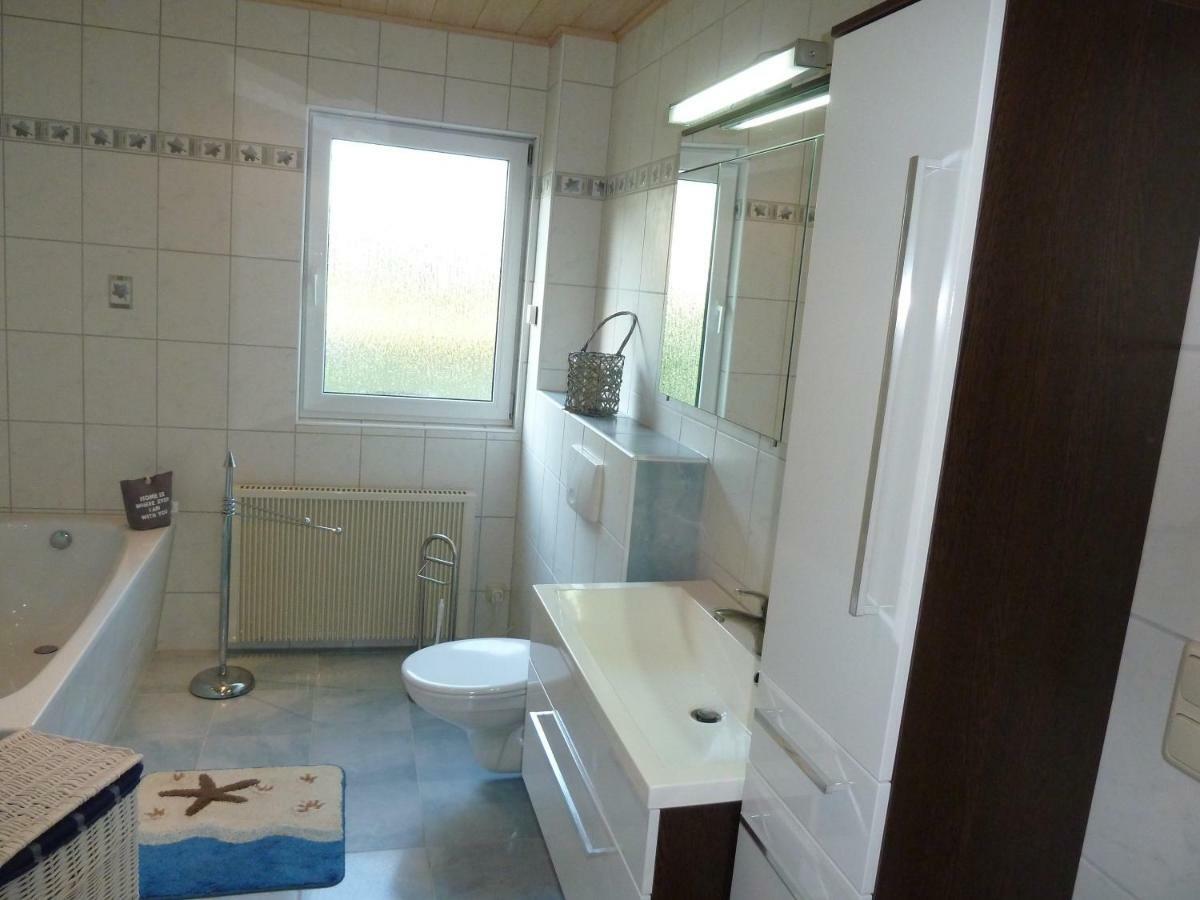 Romantisches Ferienhaus Boddenblick Mit Sauna Pruchten Ngoại thất bức ảnh